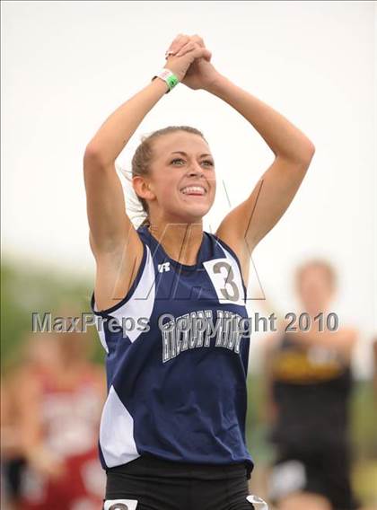 Thumbnail 1 in NCHSAA 3A Track and Field Championships photogallery.