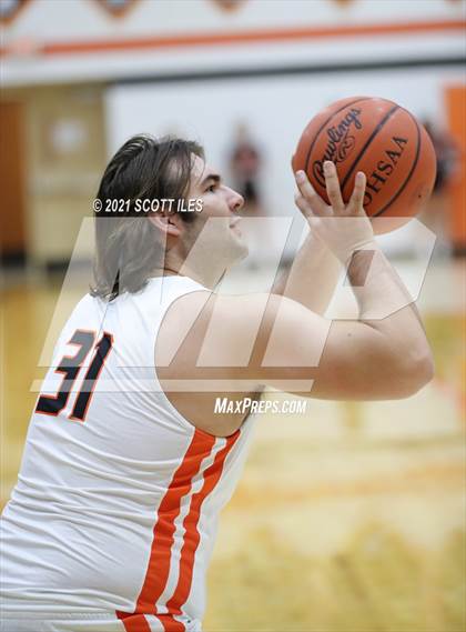Thumbnail 1 in Logan Elm @ Amanda-Clearcreek photogallery.