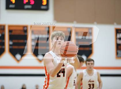 Thumbnail 2 in Logan Elm @ Amanda-Clearcreek photogallery.