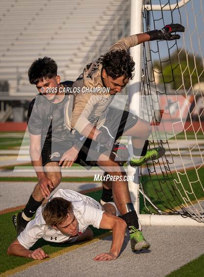 Thumbnail 1 in Lorena @ Giddings (UIL Soccer 4A Division 2 Region 3 Bi-District) photogallery.