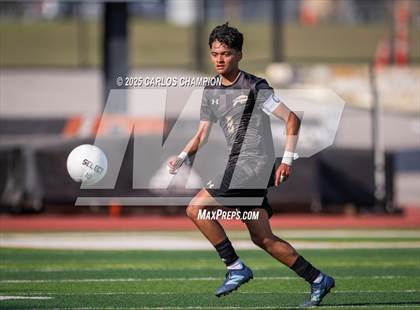 Thumbnail 1 in Lorena @ Giddings (UIL Soccer 4A Division 2 Region 3 Bi-District) photogallery.
