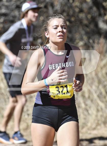 Thumbnail 2 in CHSAA 3A Cross Country Championships photogallery.