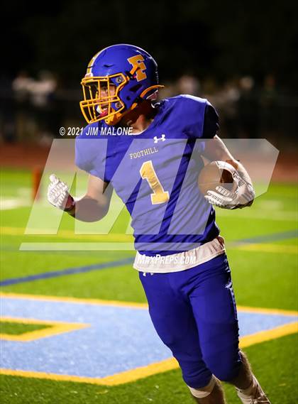 Thumbnail 2 in Livermore @ Foothill photogallery.