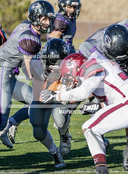 Thumbnail 2 in Silver Creek vs. Discovery Canyon (CHSAA 3A Semifinal) photogallery.