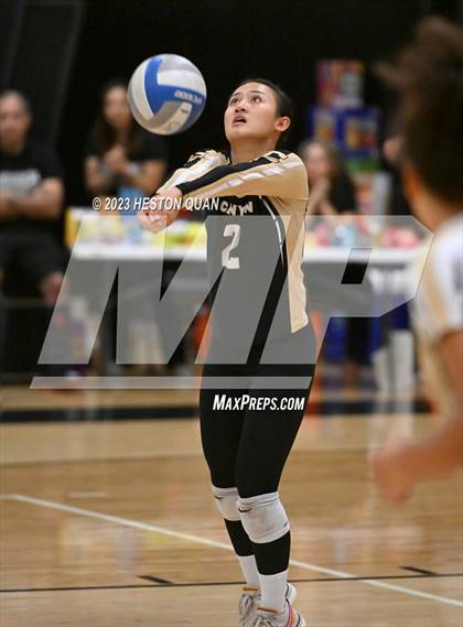 Thumbnail 2 in Dana Hills vs. Canyon (CIF-SS D3 Playoff) photogallery.