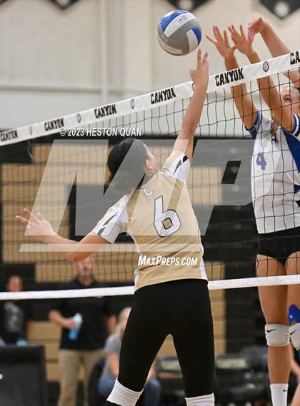 Thumbnail 3 in Dana Hills vs. Canyon (CIF-SS D3 Playoff) photogallery.
