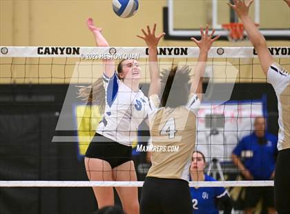 Thumbnail 3 in Dana Hills vs. Canyon (CIF-SS D3 Playoff) photogallery.