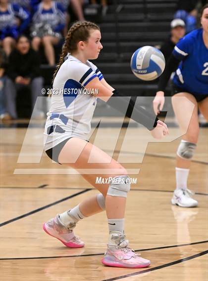 Thumbnail 3 in Dana Hills vs. Canyon (CIF-SS D3 Playoff) photogallery.