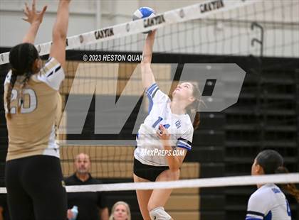 Thumbnail 3 in Dana Hills vs. Canyon (CIF-SS D3 Playoff) photogallery.