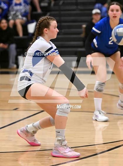 Thumbnail 2 in Dana Hills vs. Canyon (CIF-SS D3 Playoff) photogallery.