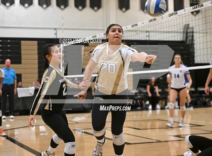 Thumbnail 3 in Dana Hills vs. Canyon (CIF-SS D3 Playoff) photogallery.