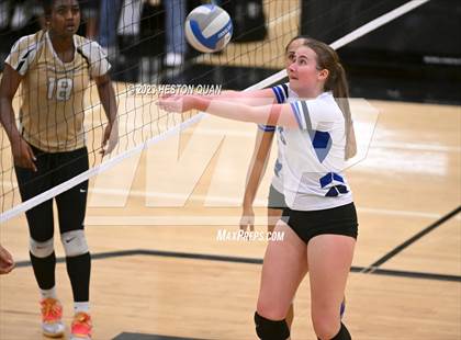 Thumbnail 1 in Dana Hills vs. Canyon (CIF-SS D3 Playoff) photogallery.