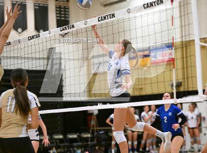 Thumbnail 1 in Dana Hills vs. Canyon (CIF-SS D3 Playoff) photogallery.