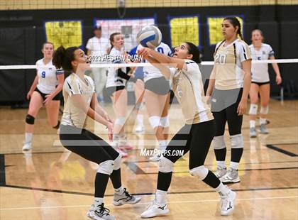 Thumbnail 2 in Dana Hills vs. Canyon (CIF-SS D3 Playoff) photogallery.