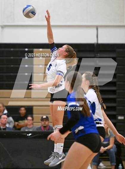 Thumbnail 1 in Dana Hills vs. Canyon (CIF-SS D3 Playoff) photogallery.