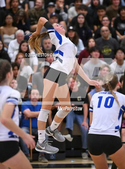 Thumbnail 3 in Dana Hills vs. Canyon (CIF-SS D3 Playoff) photogallery.