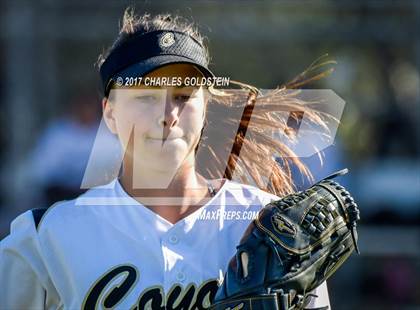 Thumbnail 2 in Calabasas @ Agoura photogallery.