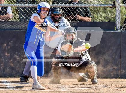 Thumbnail 1 in Calabasas @ Agoura photogallery.