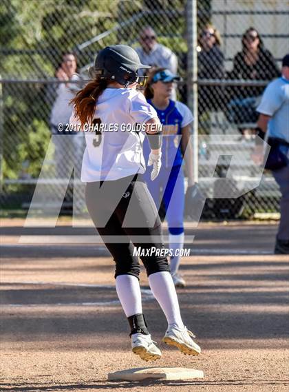 Thumbnail 2 in Calabasas @ Agoura photogallery.