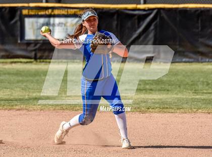 Thumbnail 1 in Calabasas @ Agoura photogallery.
