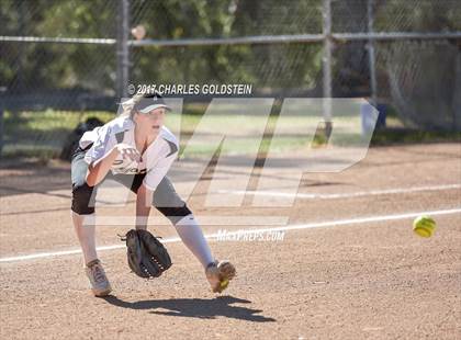 Thumbnail 1 in Calabasas @ Agoura photogallery.