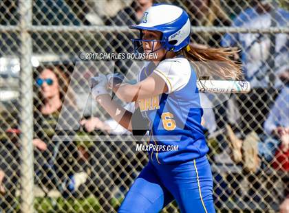 Thumbnail 1 in Calabasas @ Agoura photogallery.