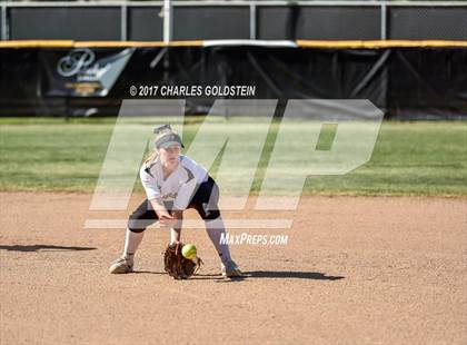 Thumbnail 1 in Calabasas @ Agoura photogallery.