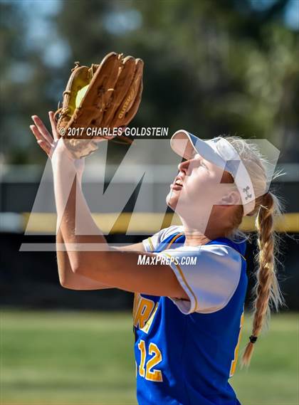 Thumbnail 1 in Calabasas @ Agoura photogallery.