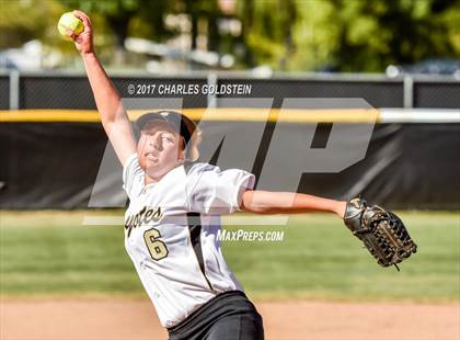 Thumbnail 2 in Calabasas @ Agoura photogallery.