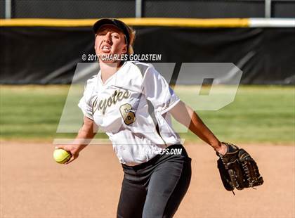 Thumbnail 3 in Calabasas @ Agoura photogallery.