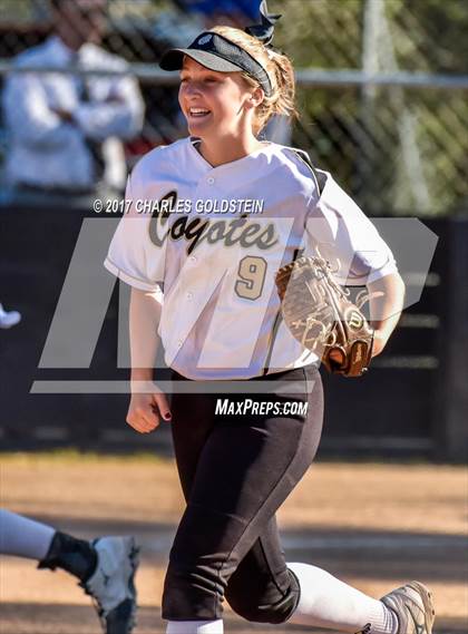Thumbnail 3 in Calabasas @ Agoura photogallery.