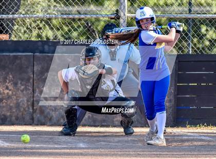 Thumbnail 1 in Calabasas @ Agoura photogallery.