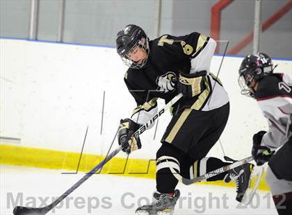 Thumbnail 3 in Milford vs. Trumbull (Milford Indians JV Jamboree) photogallery.