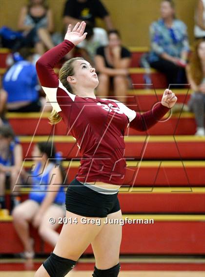 Thumbnail 2 in Analy @ Cardinal Newman photogallery.