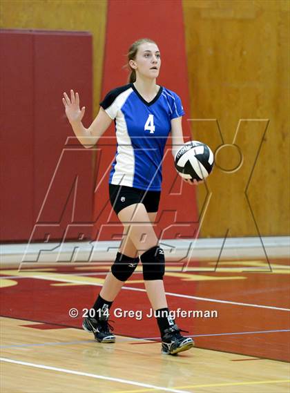 Thumbnail 2 in Analy @ Cardinal Newman photogallery.