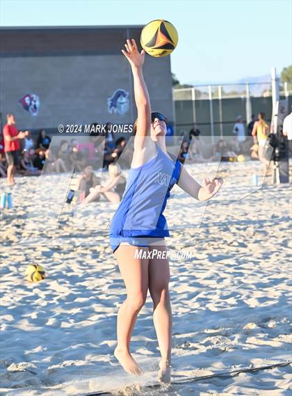 Thumbnail 2 in Xavier College Prep vs. Valley Vista (AIA DI Pairs Round 1 Playoff) photogallery.