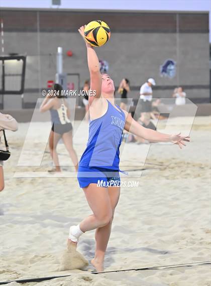 Thumbnail 2 in Xavier College Prep vs. Valley Vista (AIA DI Pairs Round 1 Playoff) photogallery.