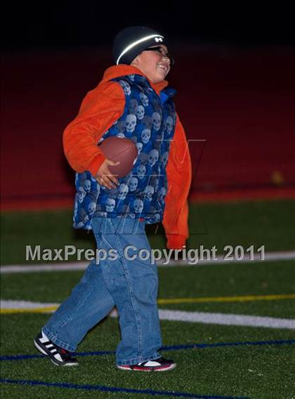 Thumbnail 3 in Corning vs. Binghamton (Section 4, Class AA, Final) photogallery.