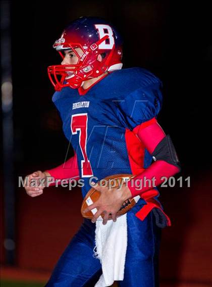 Thumbnail 3 in Corning vs. Binghamton (Section 4, Class AA, Final) photogallery.