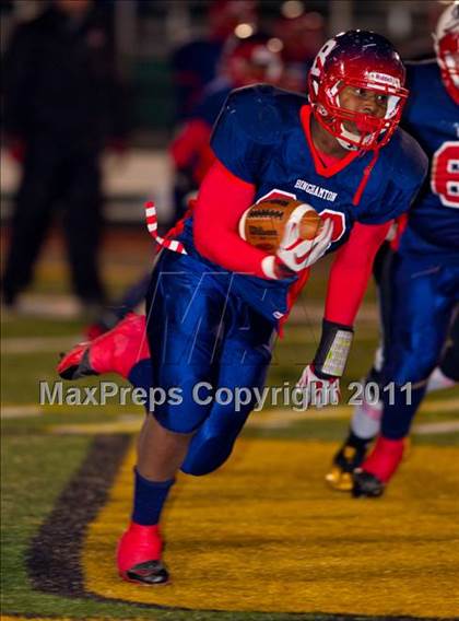 Thumbnail 2 in Corning vs. Binghamton (Section 4, Class AA, Final) photogallery.