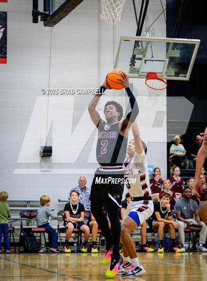 Thumbnail 2 in Donoho @ Weaver photogallery.