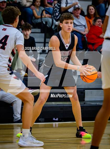 Thumbnail 2 in Donoho @ Weaver photogallery.