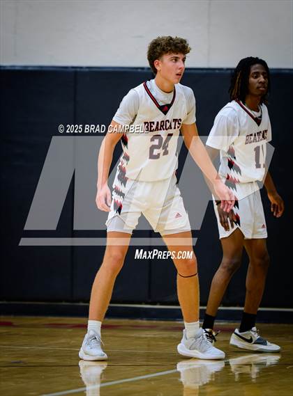 Thumbnail 2 in Donoho @ Weaver photogallery.