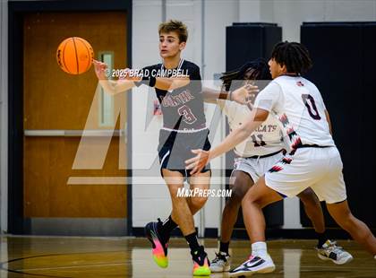 Thumbnail 3 in Donoho @ Weaver photogallery.