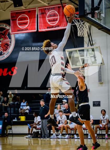 Thumbnail 3 in Donoho @ Weaver photogallery.