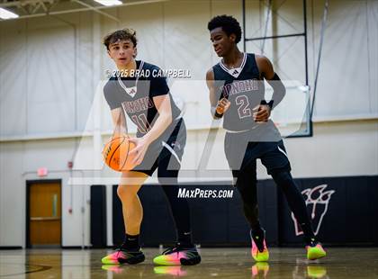 Thumbnail 1 in Donoho @ Weaver photogallery.