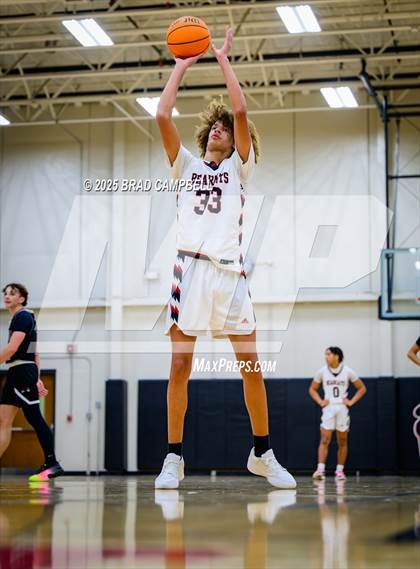 Thumbnail 3 in Donoho @ Weaver photogallery.