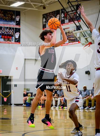 Thumbnail 1 in Donoho @ Weaver photogallery.