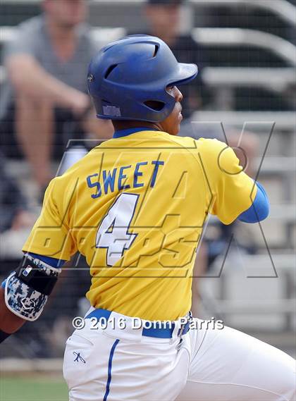 Thumbnail 1 in North @ Bishop Amat photogallery.