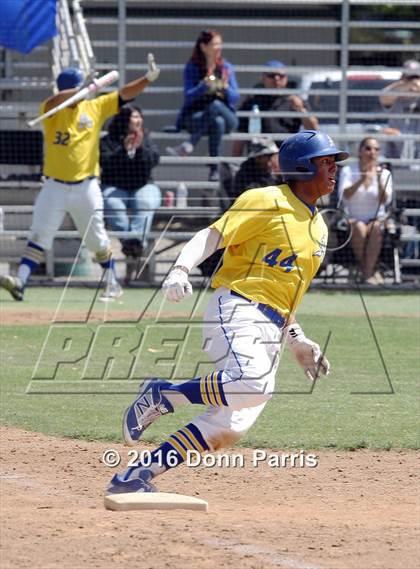 Thumbnail 3 in North @ Bishop Amat photogallery.